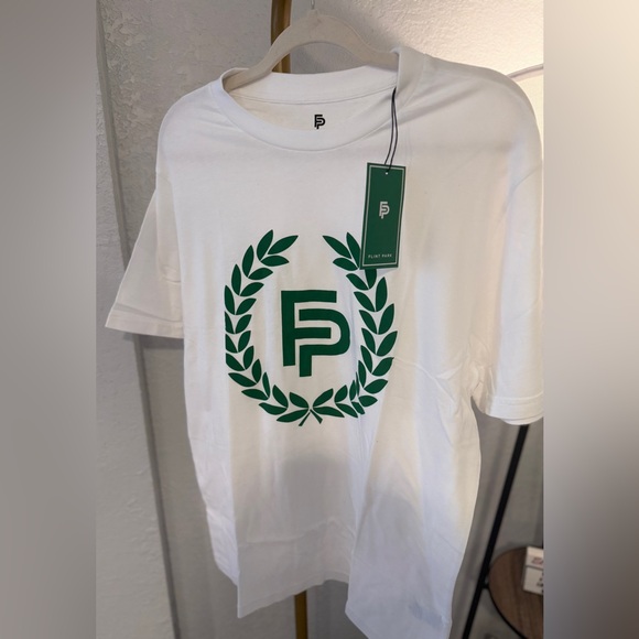 Flint Park White Logo Graphic T-Shirt Green Laurel FP Tee NWT - Picture 3 of 5